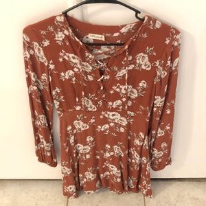 CHLOE & KATIE Lace Up Floral Dress